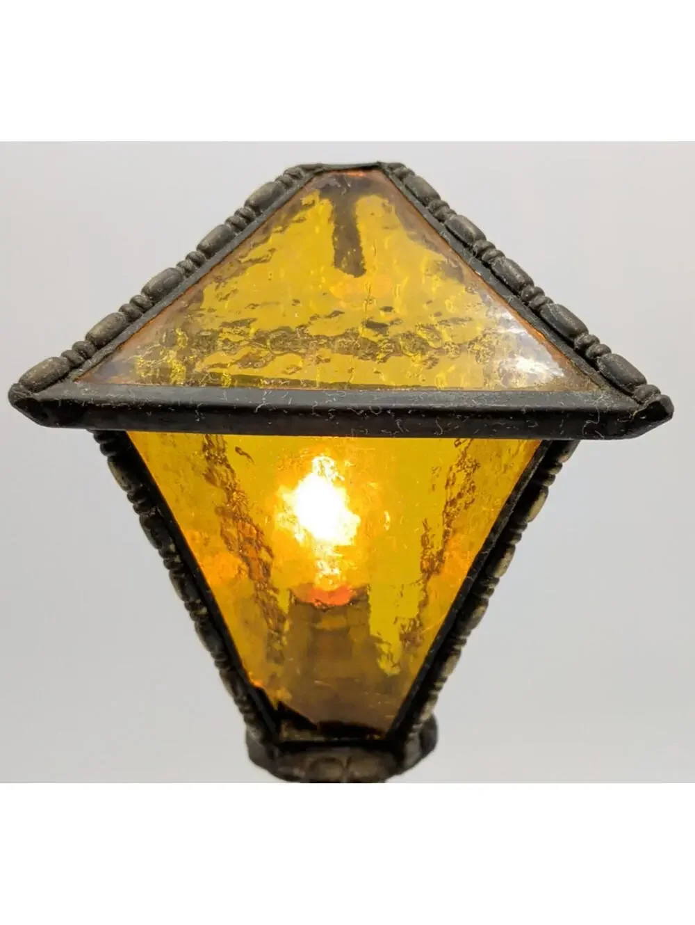 Antique VTG Figural Lamp Asian Man Spelter Statue Amber Glass Lamp 18